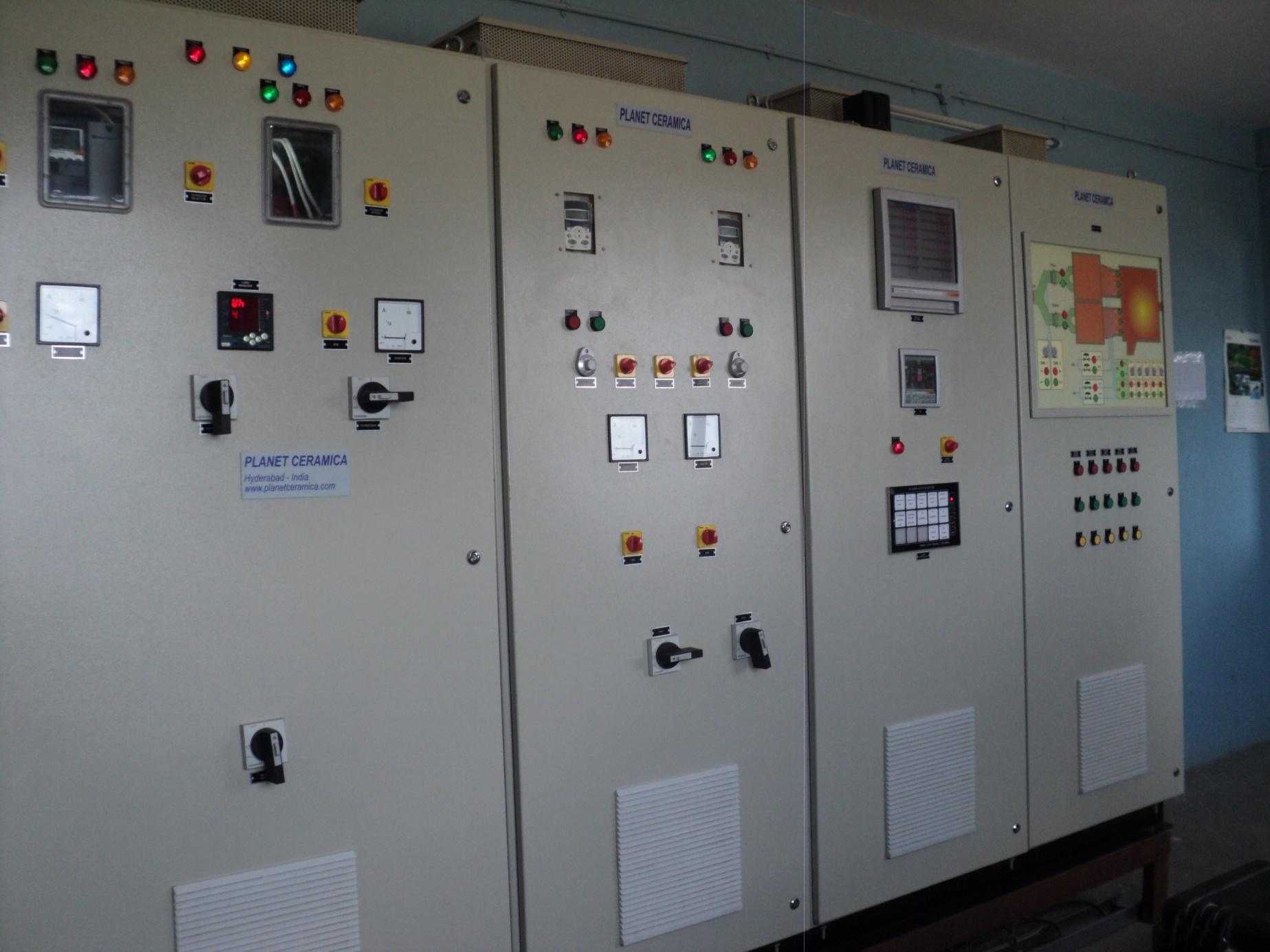 Control System for Glass Melting Furnaces