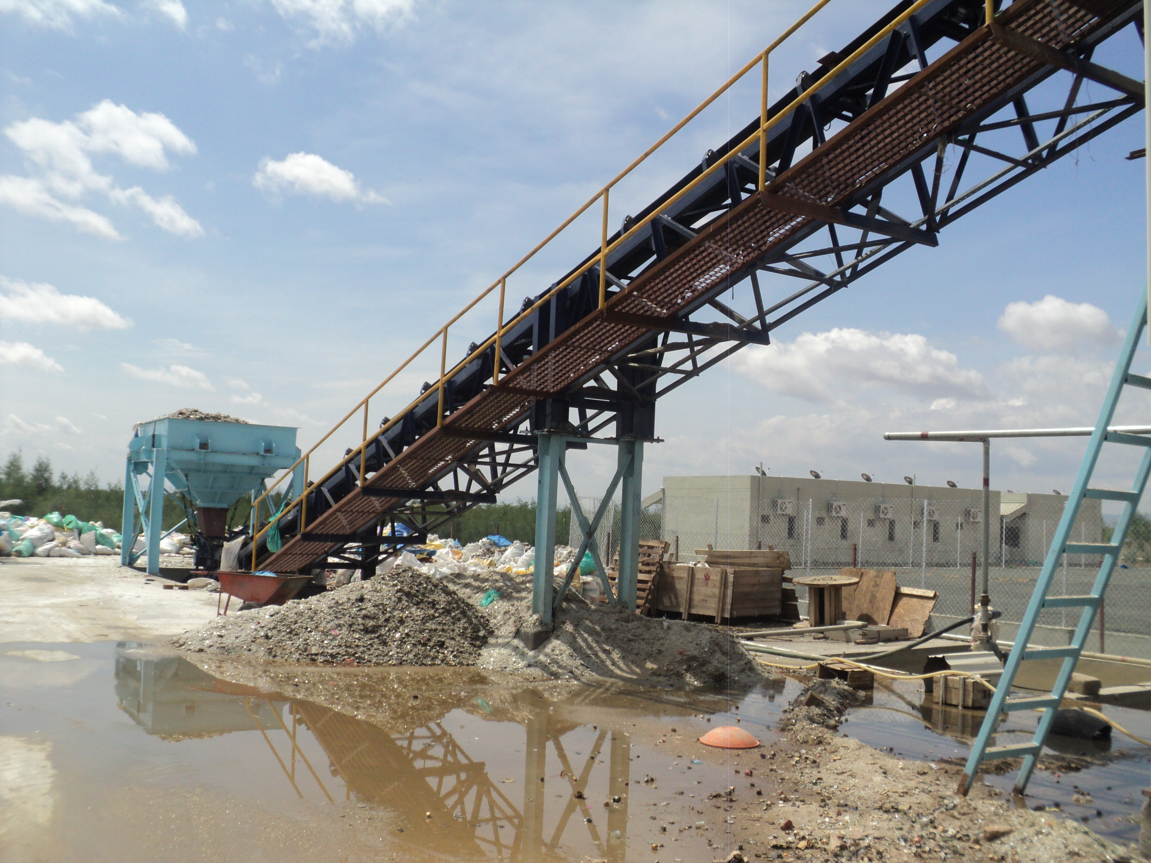 Washing & drying used in Glass Recycling Plants